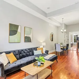 Historic Benton Park Townhome Holiday home Saint Louis